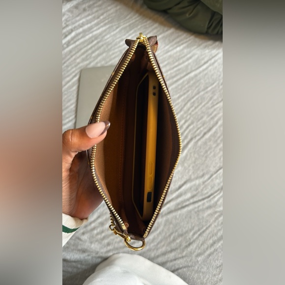 Monogram bucket pouch - Picture 3 of 4